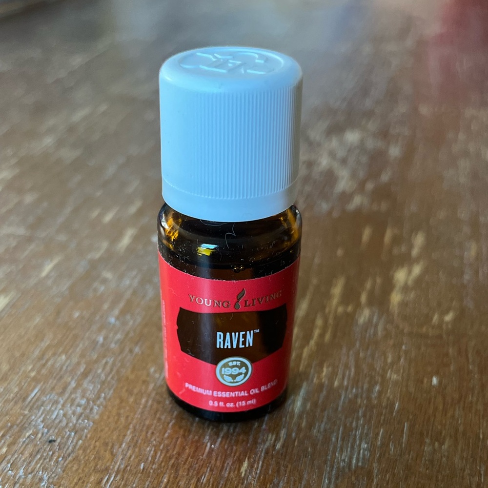 Sealed young living Raven oil 15ml